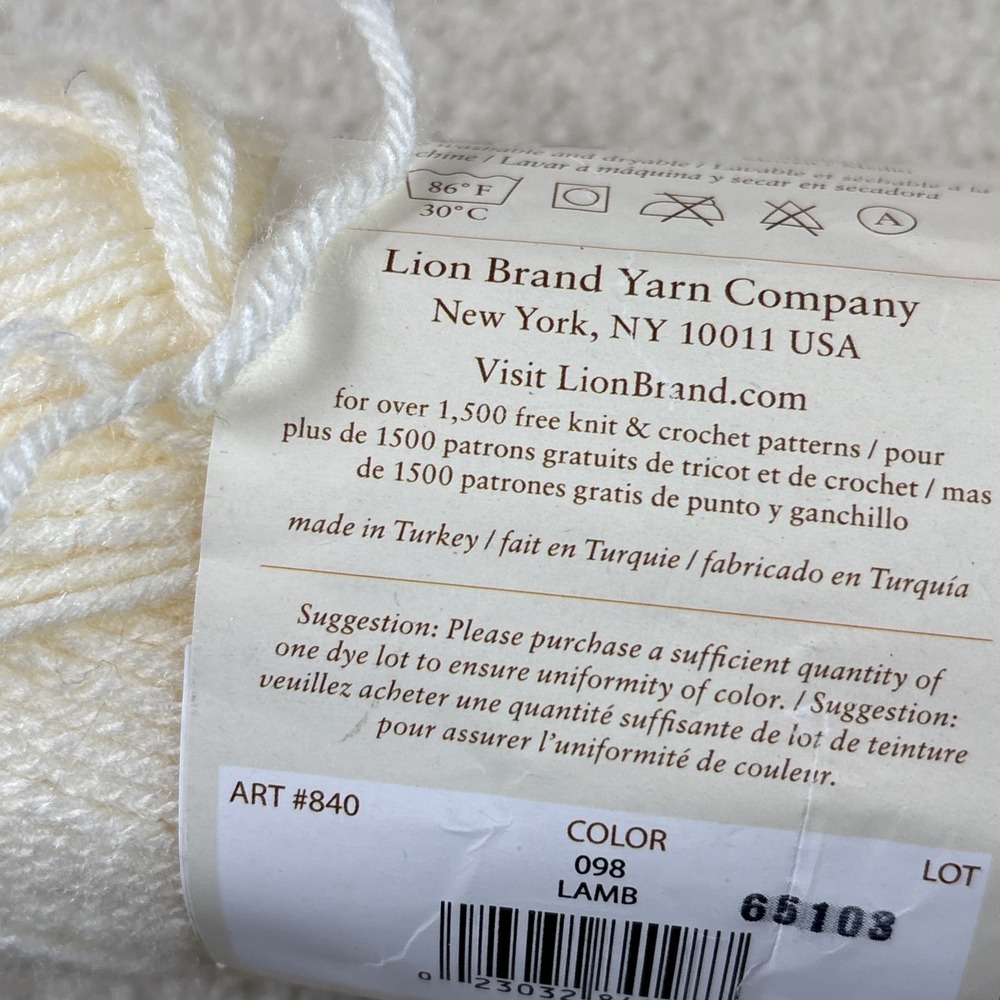 LION BRAND Yarn Vanna's Choice Baby Lamb Ivory light Yellow - Picture 5 of 7